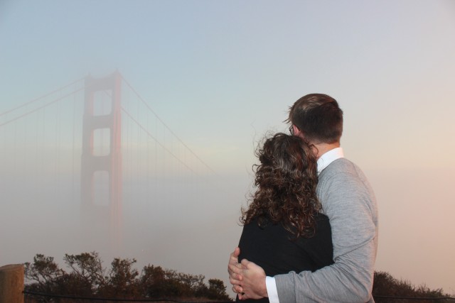 ryan and chelsea avery gold gate bridge looking out