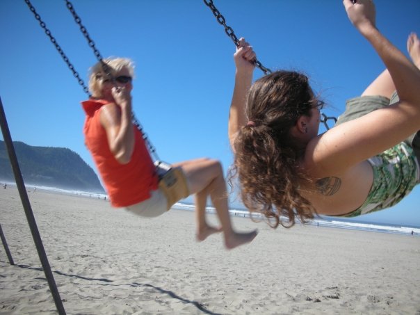 chelsea avery blog oregon swinging on the beach